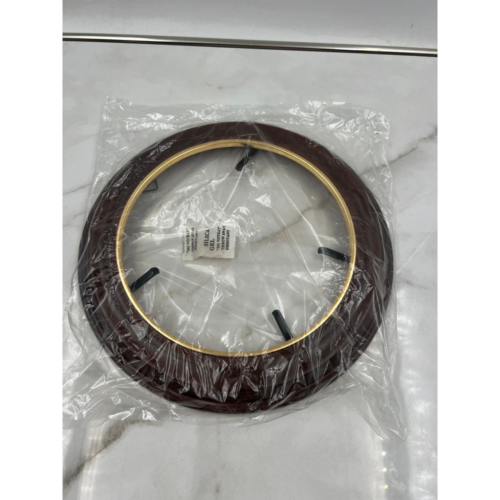 Van Hygan & Smythe Round Wood Tone Plate Frame Gold Trim 11.25 Inch CS95
